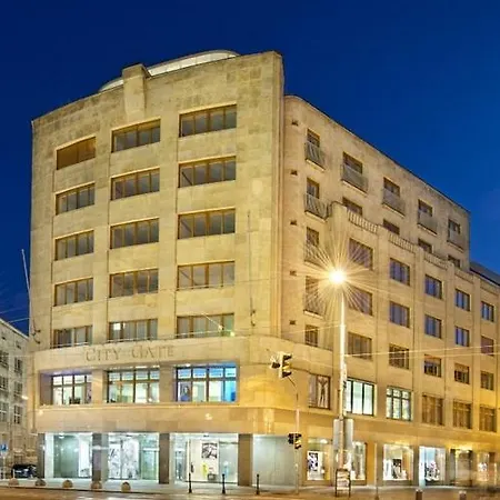 Spacious In City Centre, 155m2